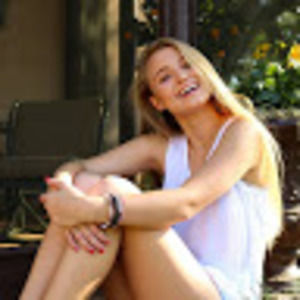 Meet your Posher, Candace